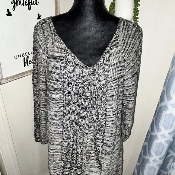 Heather gray sweater top - Picture 2 of 5